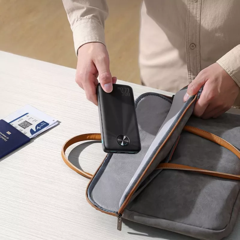 Joyroom JR-PBF15 Power Bank 10000mAh USB-C USB-A 22.5W Melns