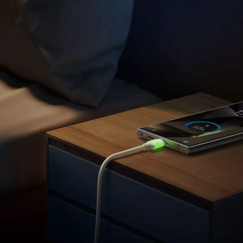 JOYROOM S-A53 USB-A uz USB-C kabelis ar fluorescējošu galu 1,2 m bēšs