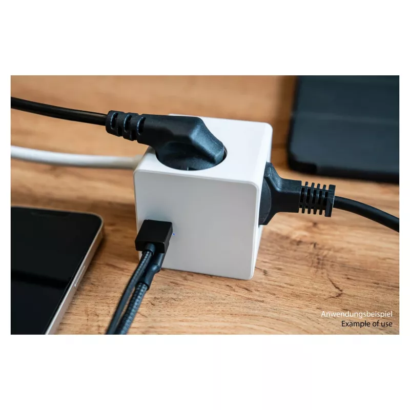 kabelmeister kontaktligzdu kubs 3 rozetes ar USB-C un USB-A, balts, 2m