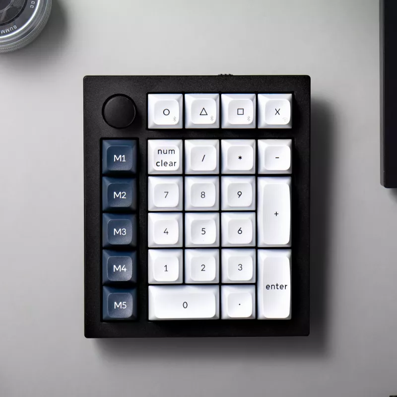 Keychron Q0 Max QMK Gateron Jupiter Banana RGB bezvadu pielāgojama ciparu tastatūra, Shell White