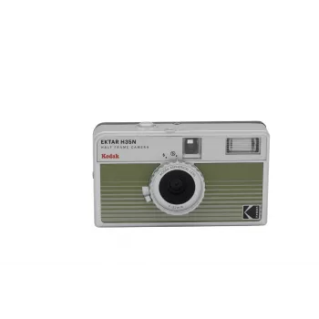 KODAK EKTAR H35N HF Film Camera Analog Camera Set with Kodak Ultramax, Green Strip