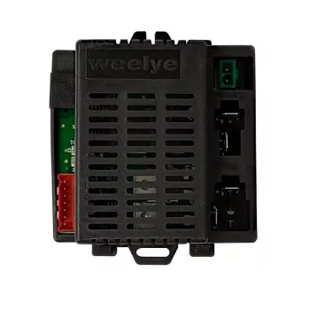 LEAN CARS Centrālais modulis RX23 12V 7-pin ligzda ar 4 sienām
