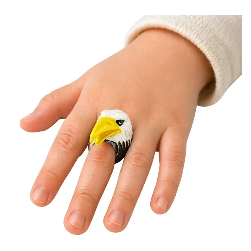 LEAN TOYS Ring on Hand Educational Animals Eagle