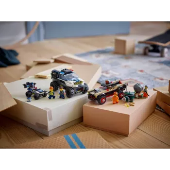 LEGO City 60449 - Policijas bezceļu auto vajāšana