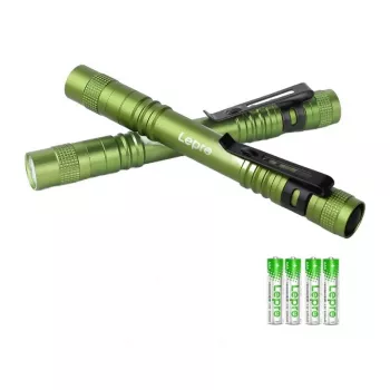 LEPRO 120023L-GN-2 LED lukturis, 2 iepakojumā, 1000 lūmenu, ar tālummaiņu, IPX4 ūdensizturīgs, 5 režīmi, CREE XPE, melns