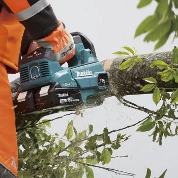 Makita DUC306Z Bezvada augšējā roktura motorzāģis 36V (2x18V) LXT 30cm stienis