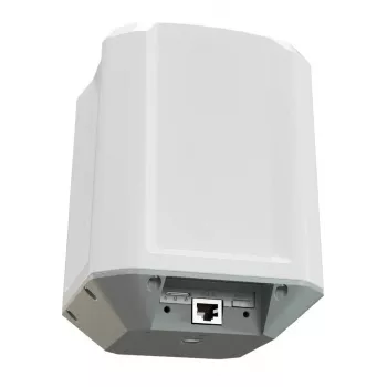 MikroTik LAMP 5G R16 5G maršrutētājs ar 8x Gigabit Ethernet un 2.5G SFP+