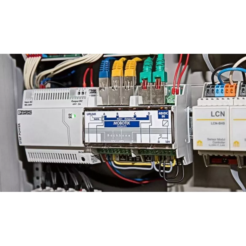 MOBOTIX MX-SWITCH1 - Tīkla slēdzis - 4 x 10/100 (PoE+) - DIN sliede