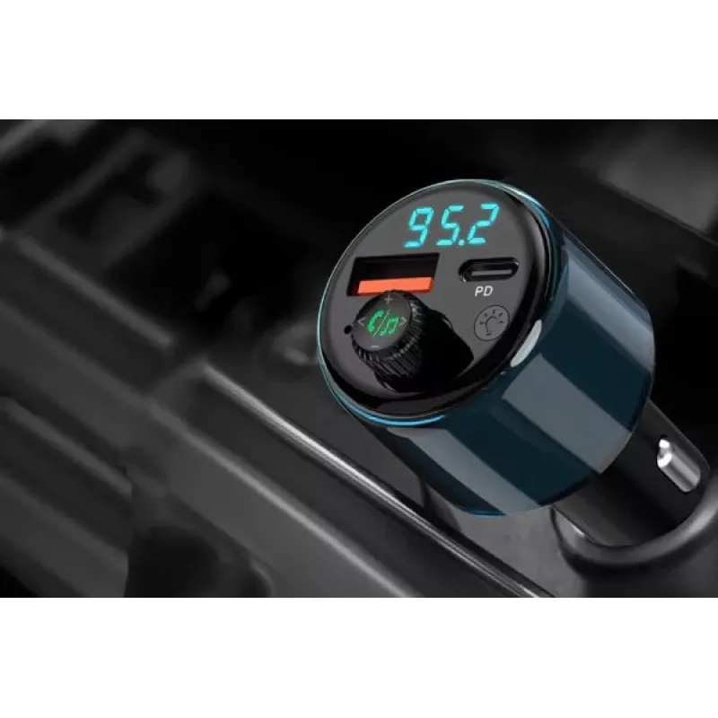 NAVITEL BHF05 MAX Multifunkcionāls FM raidītājs ar Bluetooth 5.0, USB savienojumu, brīvroku zvanīšanu, LED displeju, QC3.0 ātro uzlādi
