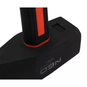 NEO TOOLS 25-162 Āmurs ar naglu izvilkēju un stiklplasta kātu, 600 g galva, magnētiskais naglu turētājs, pretvibrācijas, TÜV sertificēts, melns/oranžs
