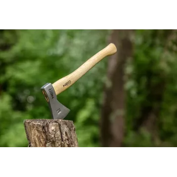 NEO TOOLS Bushcraft cirvis ar maksti 400g | Kalts no augsta oglekļa tērauda, hikorija koka rokturis