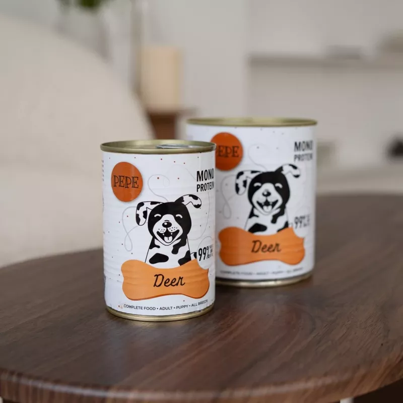 Paka Zwierzaka Pepe Brieža mitrā suņu barība 400g