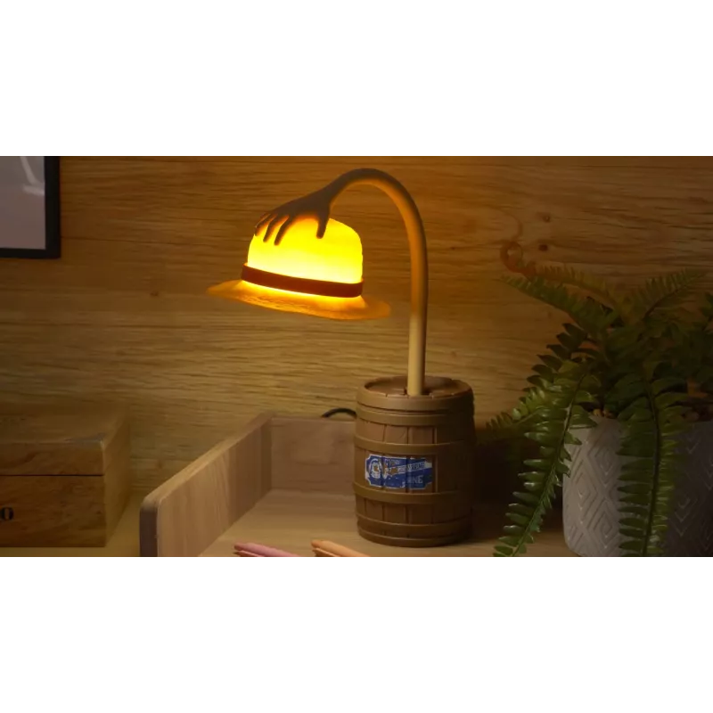 Paladone Salmu cepures pozējams LED lukturis - One Piece Luffy galda lampa, USB barošana