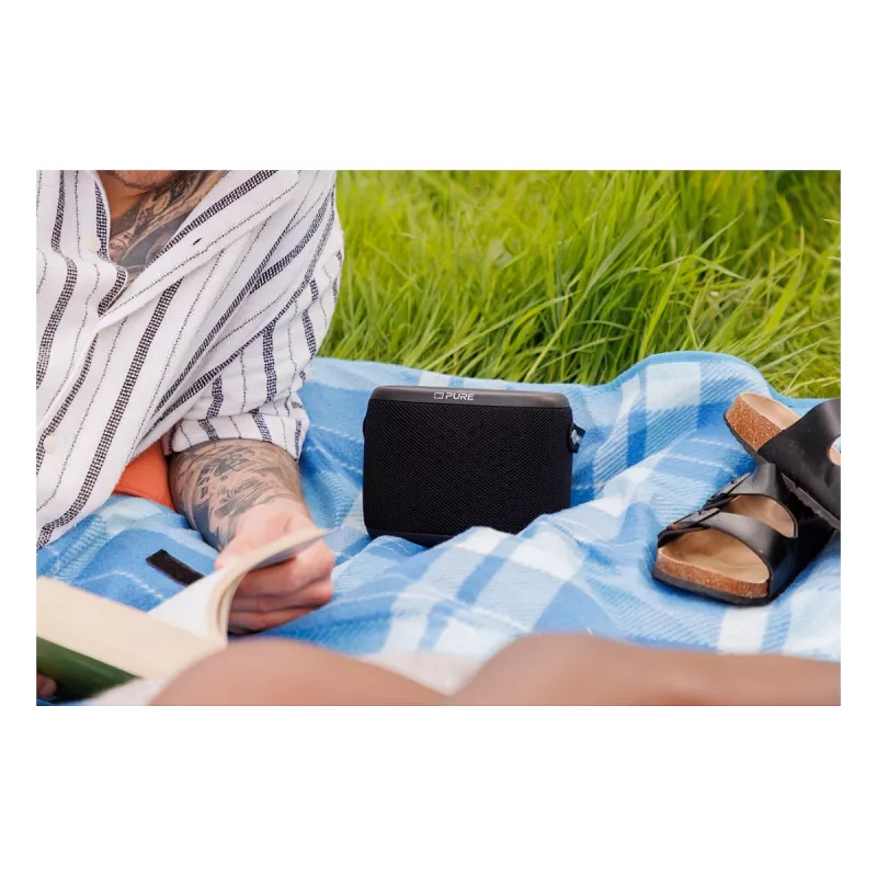 PURE ACOUSTICS Pure Woodland portatīvais Bluetooth skaļrunis – 10 W, ūdensizturīgs, FM/DAB+ radio, melns (253344)