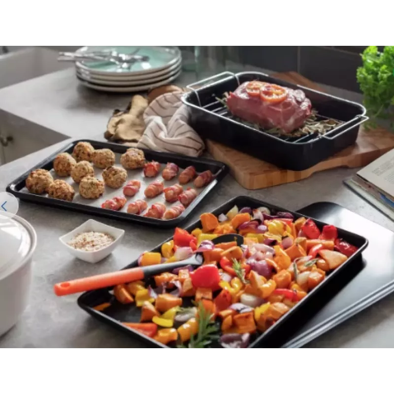 Russell Hobbs CW91612EU7 34cm Emaljēta cepešpanna ar resti