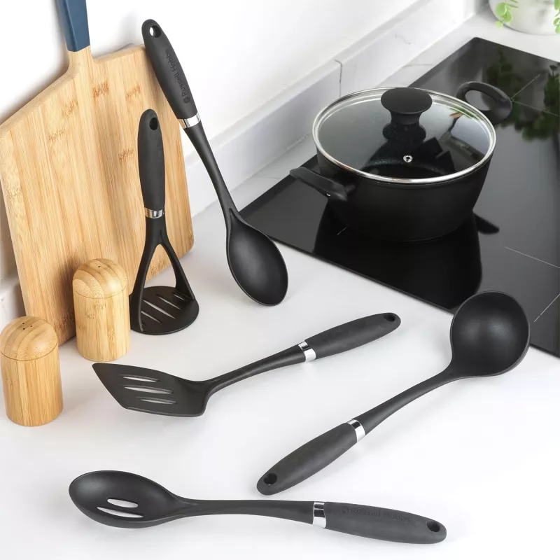 Russell Hobbs RH03026EU7 5 daļu virtuves piederumu komplekts ar rotējošu statīvu, melns un sudrabs
