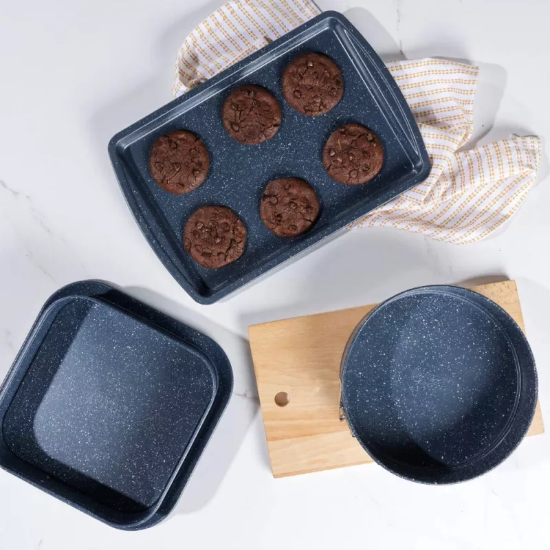 Russell Hobbs RH03858 Nightfall Stone Cepšanas Paplāte 2 iepakojumā, Oglekļa Tērauds, Nelīpoša, Cepeškrāsns Droša līdz 230°C, Taisnstūra, Tumši Pelēka/Melna