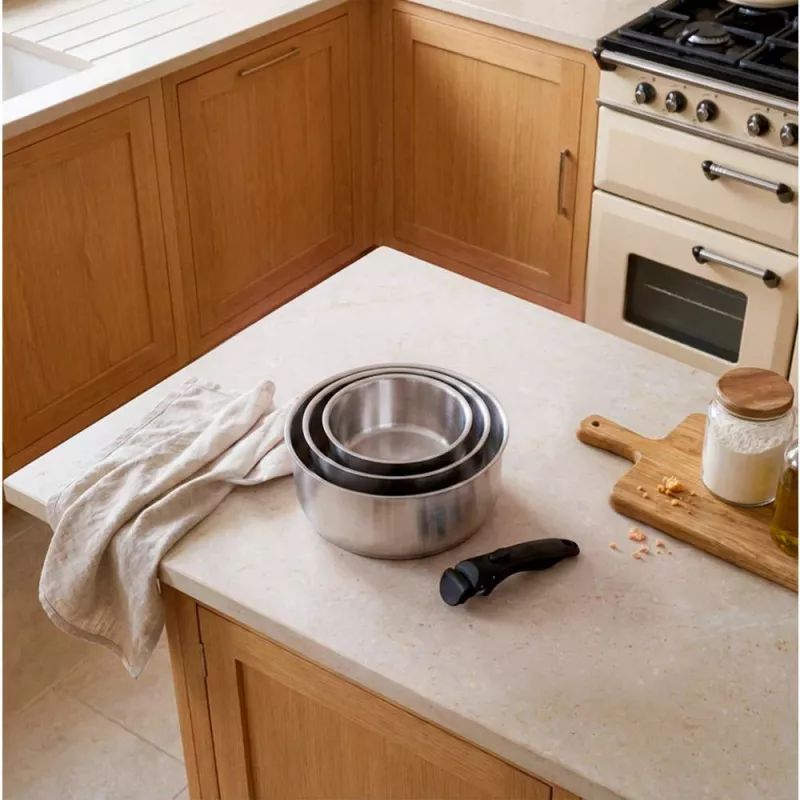 Russell Hobbs RH04034 Nerūsējošā tērauda 4-daļīgs Smart Clip katlu komplekts