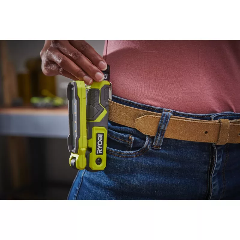 RYOBI 4V USB Lithium Stick Light RLI4-0 (Baterija un lādētājs nav iekļauti)