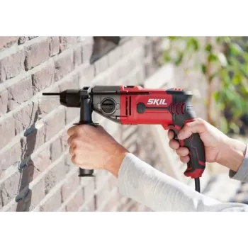 SKIL triecienurbis 6745GA 1050W ar vadu, ar atslēgas patronu, 13mm, ar mainīgu ātrumu, reversīvs, ar papildu rokturi un dziļuma ierobežotāju
