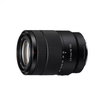 Sony E 18-135mm f/3.5-5.6 OSS objektīvs (SEL18135B.SYX)