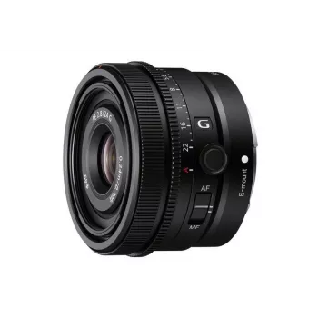 Sony FE 24mm f/2.8 G pilna kadra galvenais objektīvs
