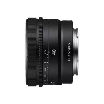 Sony FE 40mm f/2.5 G pilna kadra galvenais objektīvs (SEL40F25GB.SYX)