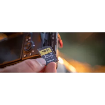 Sony SF-M256T TOUGH UHS-II SDXC atmiņas karte 256GB V60 U3 277MB/s lasīšana 150MB/s rakstīšana Ūdensizturīga Putekļu necaurlaidīga Triecienizturīga