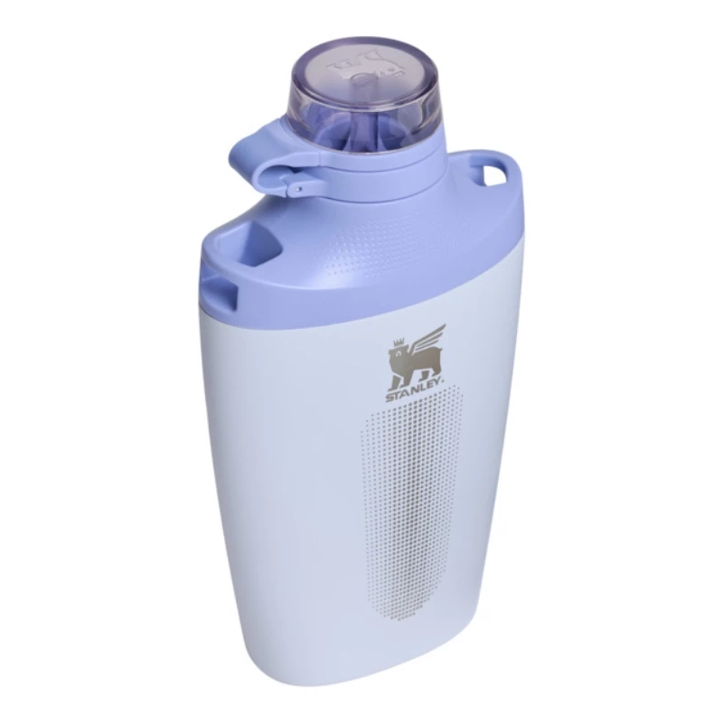 STANLEY Cross Bottle 0,68L termoss ar plecu siksnu, gaiši zils