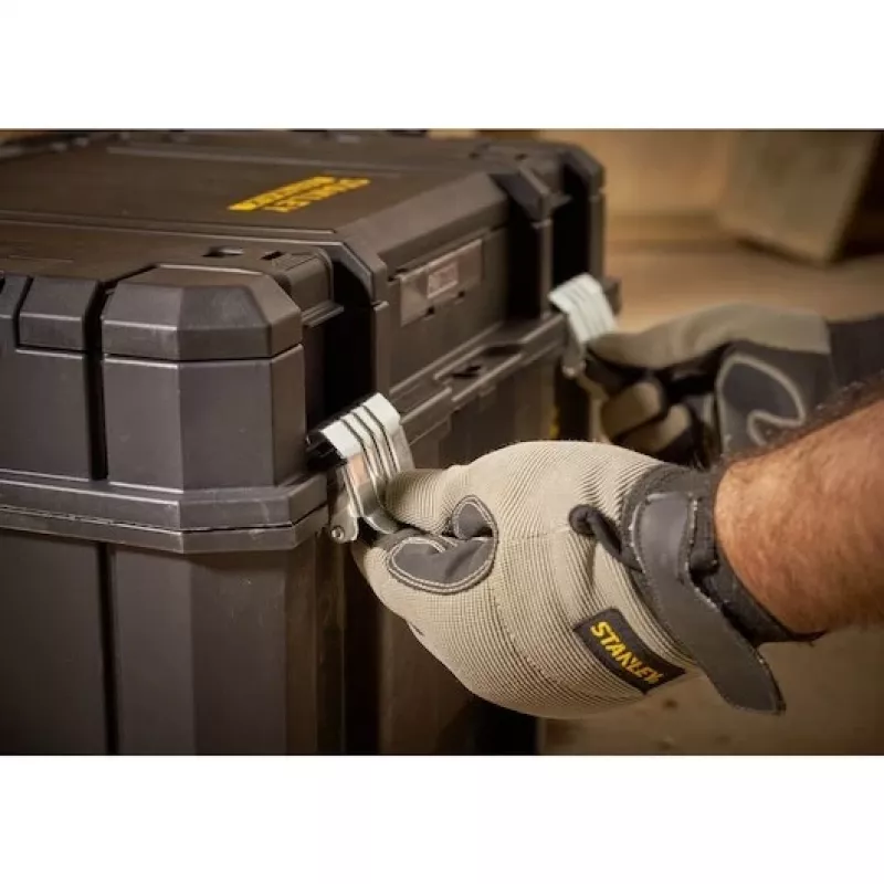 Stanley FATMAX PRO-STACK instrumentu cietais futrālis, 22L, IP54, melns ar dzelteniem akcentiem