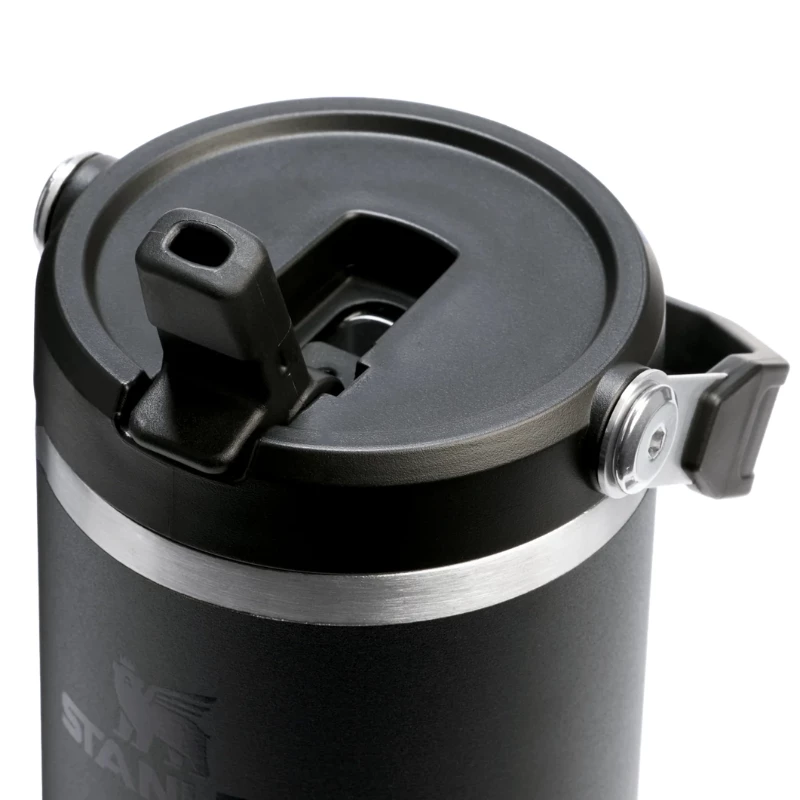 STANLEY IceFlow Flip Straw 2.0 termoss 0,89L melns