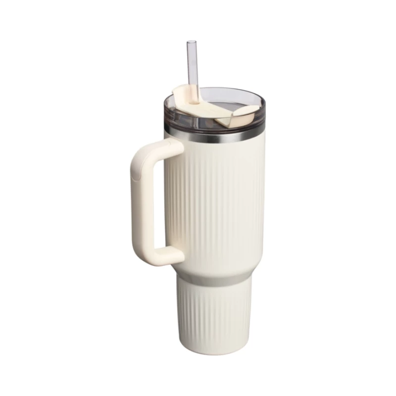 STANLEY The Quencher H2.0 rievotais termoss 1,18L spīdīgi krēmkrāsā ar salmiņu