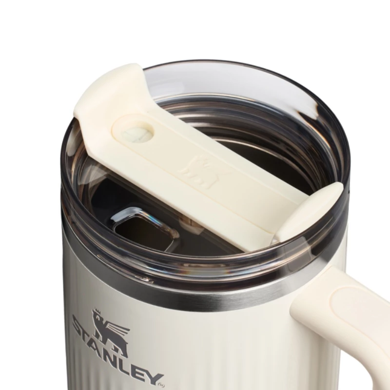 STANLEY The Quencher H2.0 rievotais termoss 1,18L spīdīgi krēmkrāsā ar salmiņu