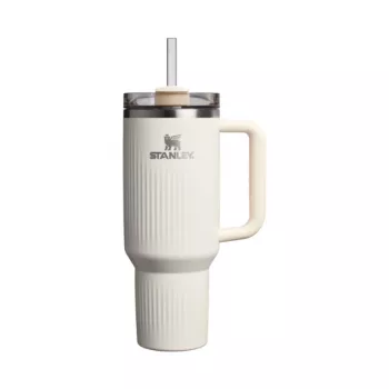 STANLEY The Quencher H2.0 rievotais termoss 1,18L spīdīgi krēmkrāsā ar salmiņu