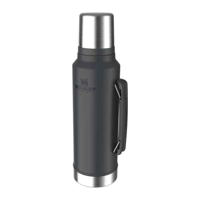 STANLEY Thermos The Legendary Classic Bottle 1,4L matēti melna