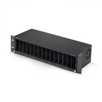 StarTech.com 15-Slot Media Chassis ar 4-Bay SATA RAID krātuvi, USB 3.0, TAA atbilstošs