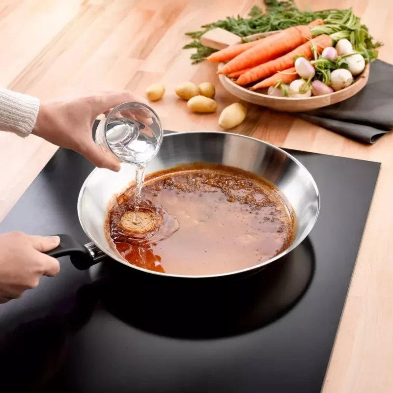 Tefal Duetto On 28 cm panna ar nerūsējošā tērauda un titāna nepiedegošu pārklājumu, Thermo-Signal, piemērota indukcijai