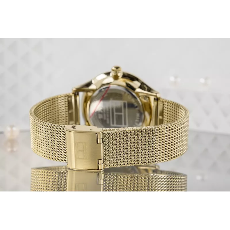 Tommy Hilfiger sieviešu 1782458 kvarca analogais pulkstenis 38mm sudraba nerūsējošais tērauds