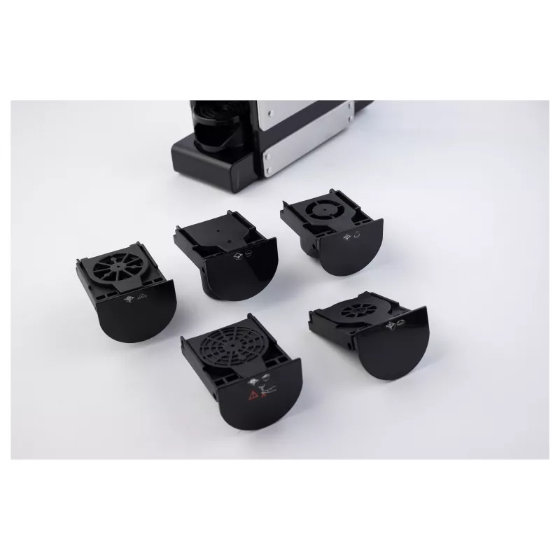 TORNADO TST-550-GS 7-in-1 kafijas automāts (15 bāri, automātiskais piena putotājs, 1,2 L ūdens tvertne, melns/sudrabs)