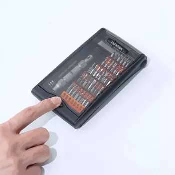 UGREEN 38-in-1 precīzs skrūvgriežu komplekts ar Pentalobe uzgaļiem elektronikas remontam