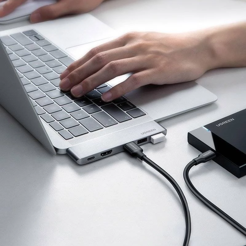UGREEN 60559 USB-C dokstacija 9-in-1 centrmezgls ar 4K HDMI, 3x USB 3.0, Gigabit Ethernet, SD/MicroSD, 100W PD, sudraba