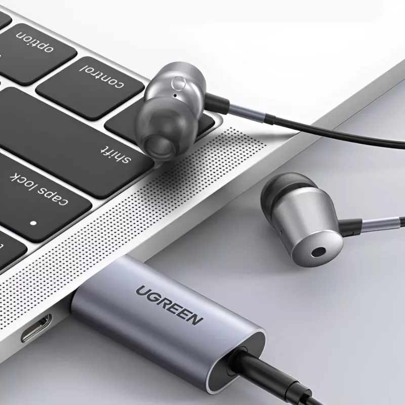 UGREEN CM383-80864 USB-A uz 3,5 mm audio ligzdu ārējais skaņas adapteris - Sudraba