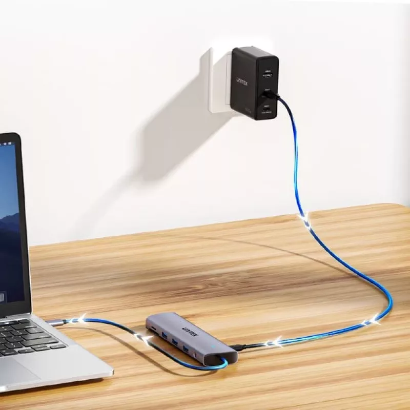Unitek 4 portu USB 3.0 centrmezgls ar 30 cm kabeli, pelēks