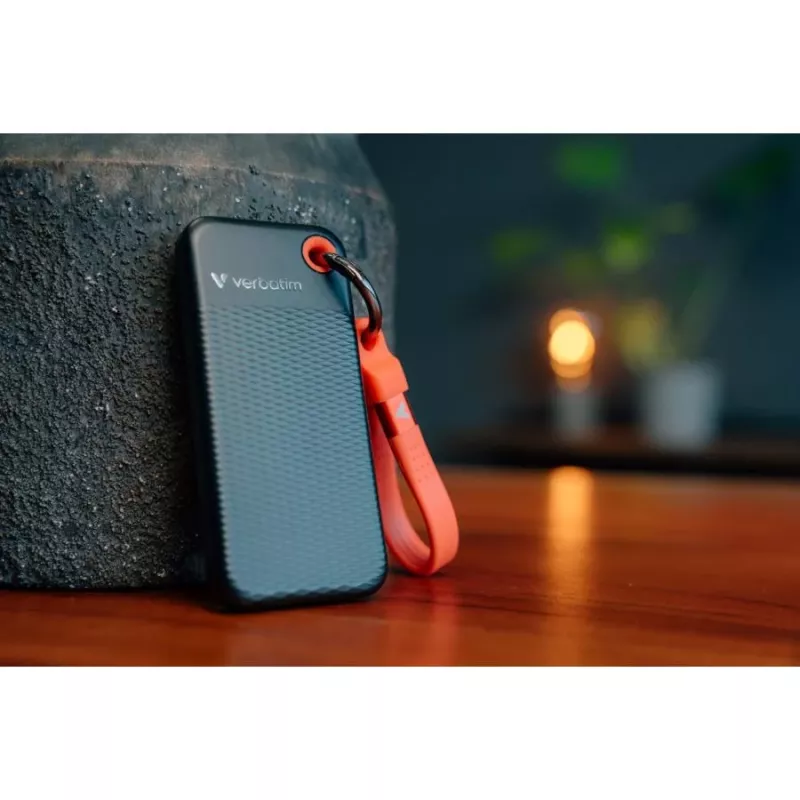 Verbatim Pocket SSD 256GB USB 3.2 Gen 2 Type-C ārējais cietvielu disks melns/sarkans (32417)