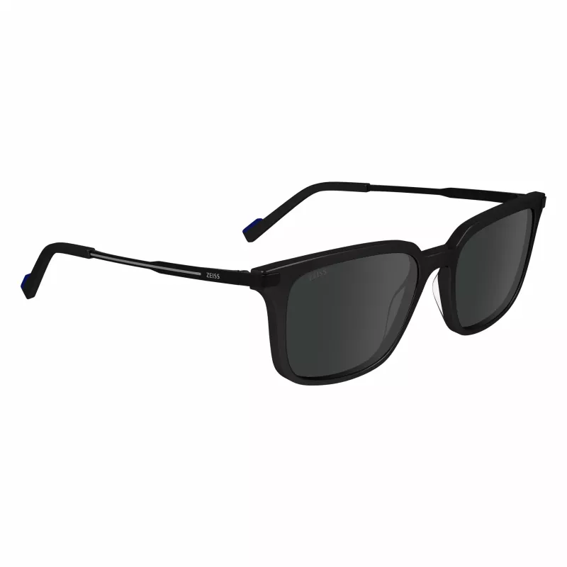 ZEISS MAN ZS24719S-1 Saulesbrilles - Melns acetāta rāmis, Pelēkas polikarbonāta lēcas, 54/18/145 mm